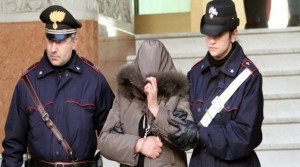 arresti-carabinieri-donna-696x388